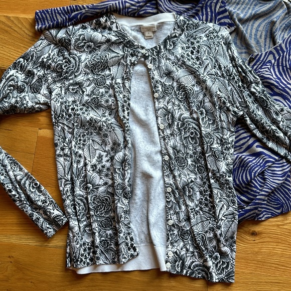 LOT of three women’s cardigans loft and j crew - Picture 5 of 8